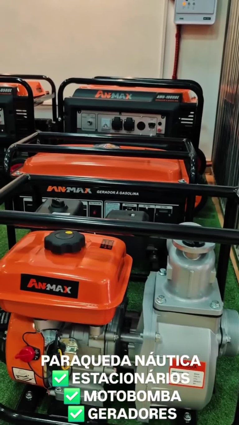 Instagram post from paraquedanautica.manaus. This post is in position 2.