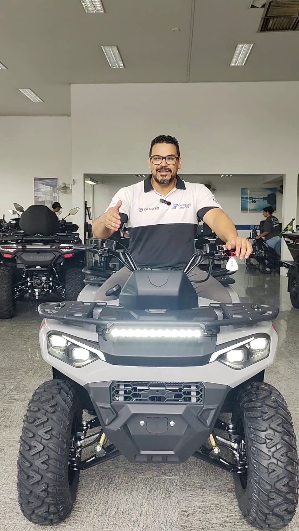 Instagram post from paraquedanautica. This post is in position 0.