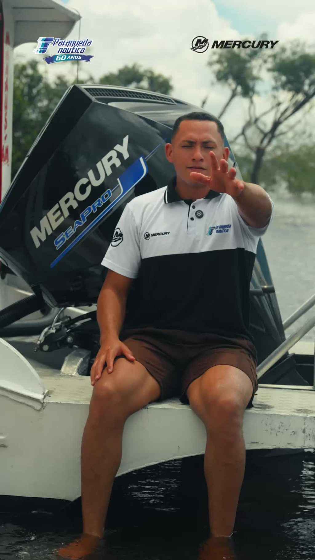 Instagram post from paraquedanautica.manaus. This post is in position 1.